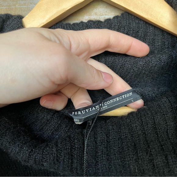 Peruvian Connection NWT Champlain Flyaway Mock Neck Sweater Tunic Black Womens L - Picture 6 of 8